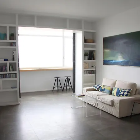 Attico Vista Mare 25g ريميني