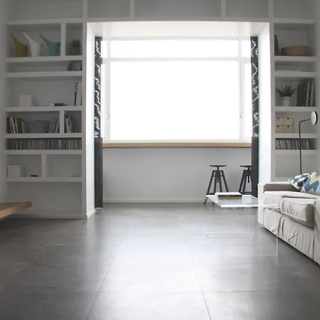 Attico Vista Mare 25g ريميني